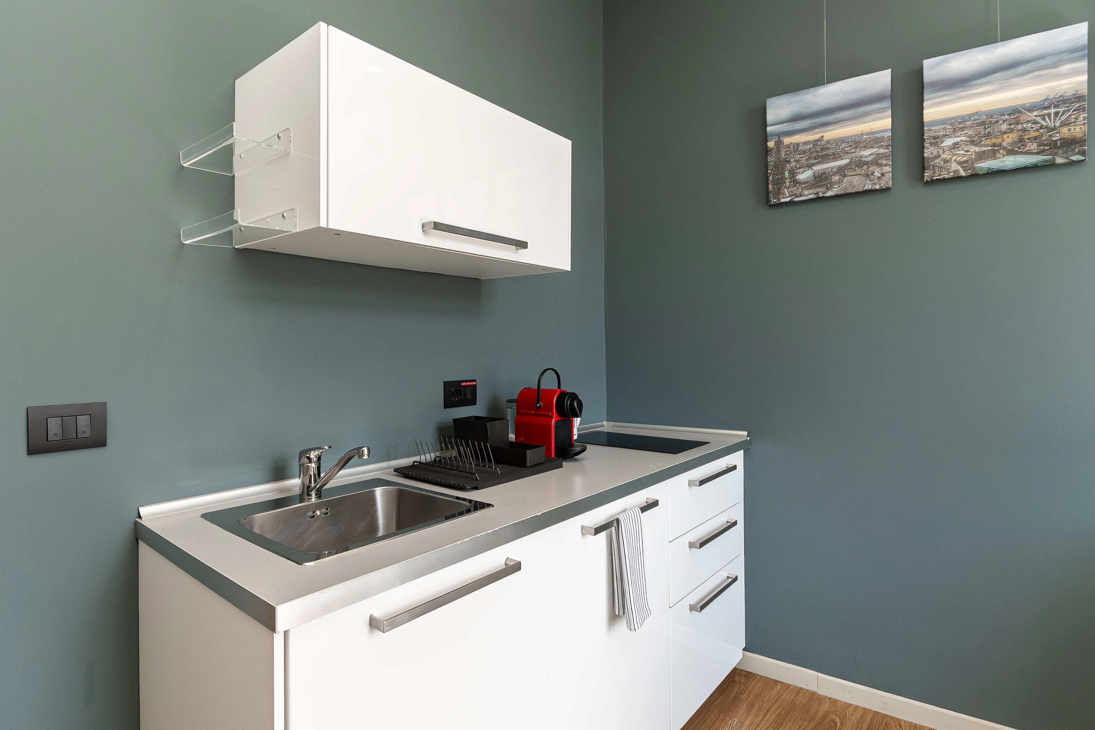 Erste Küche im Family Apartment